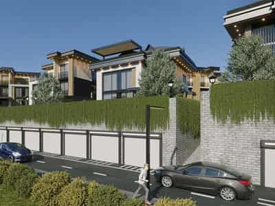 Complex of villas with gardens and picturesque views close to the center of Istanbul, Turkey
