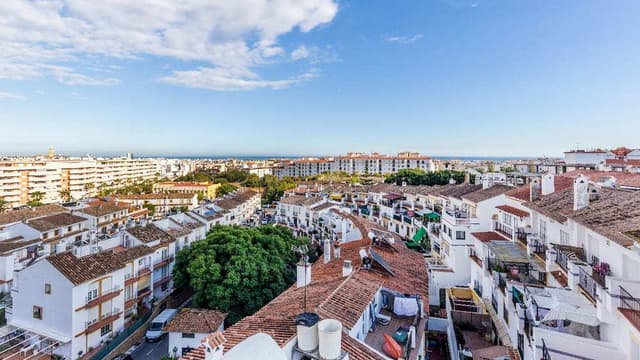 Estepona Property Market: Guide to Prices and Best Locations for Buying