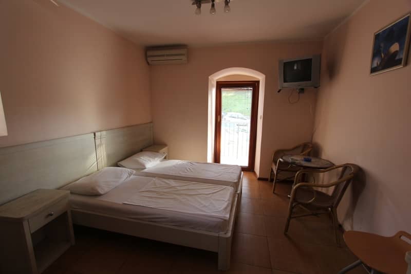 Mini-hotel in Igalo — photo 4