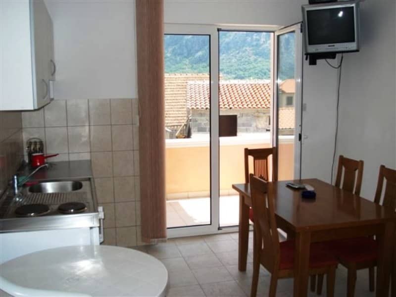 Apartments in a Beautiful Area of Kotor — photo 2