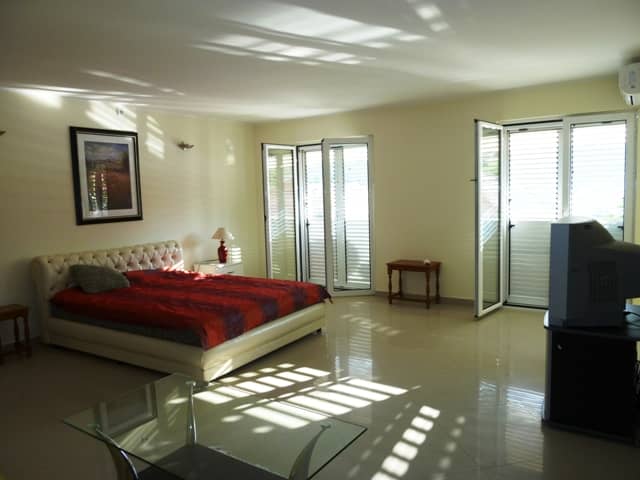 House in Dobrota with Sea View — photo 9