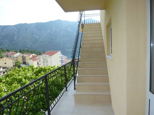 House in Dobrota with Sea View — photo 4