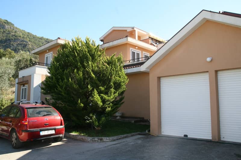 Luxury Villa with Pool in Kotor — photo 5