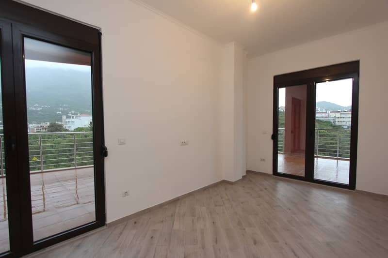 Penthouses in Dobrota — photo 11