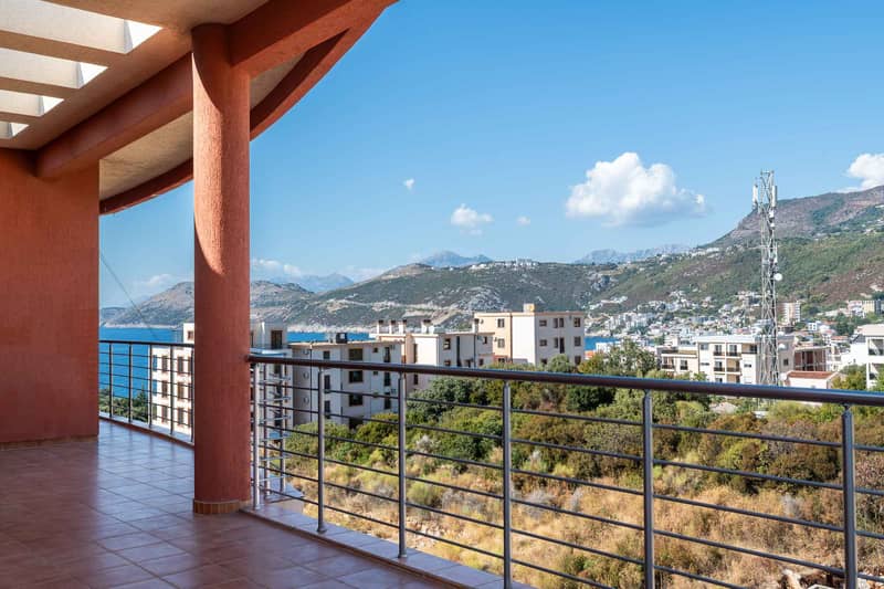 Penthouses in Dobrota — photo 27