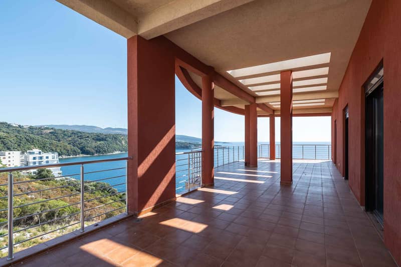 Penthouses in Dobrota — photo 25