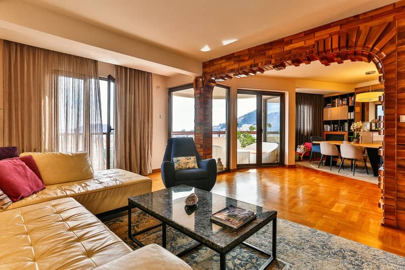 Spacious Three-Bedroom Duplex Apartment in Budva (Dubovica) — 156 m² — photo 13