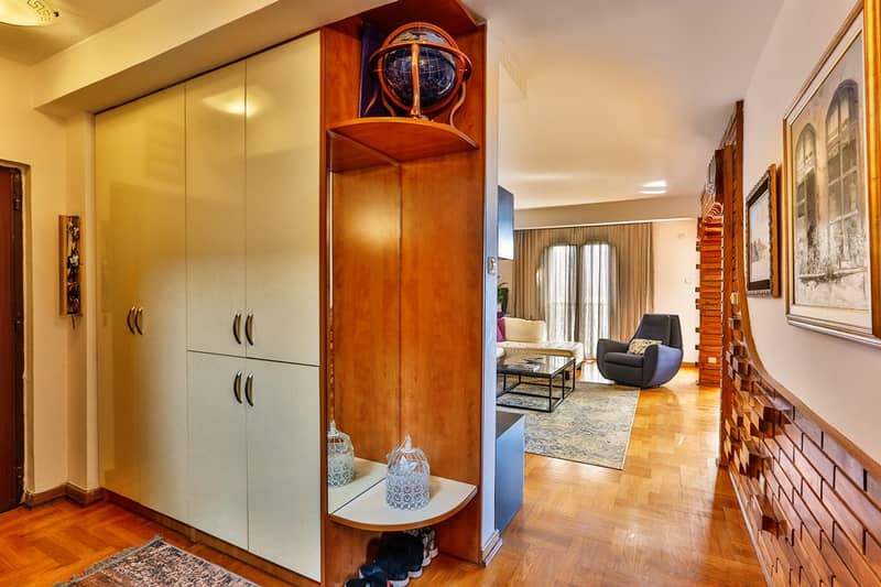 Spacious Three-Bedroom Duplex Apartment in Budva (Dubovica) — 156 m² — photo 16