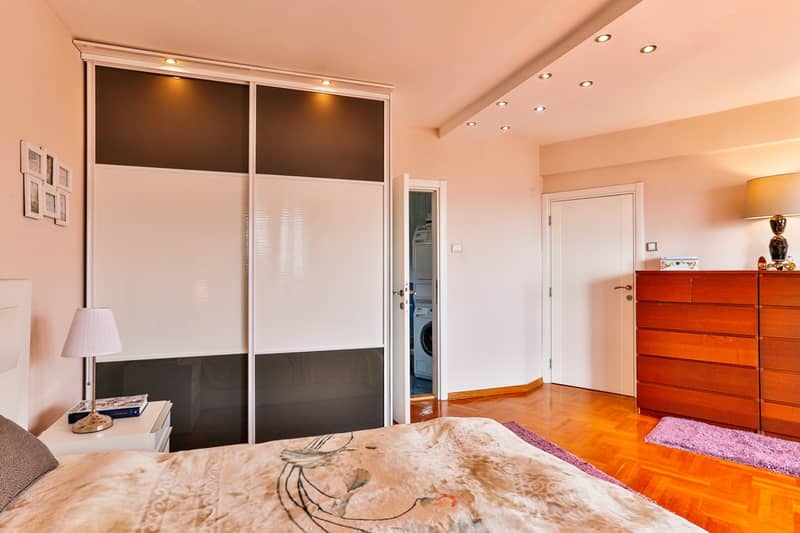 Spacious Three-Bedroom Duplex Apartment in Budva (Dubovica) — 156 m² — photo 24
