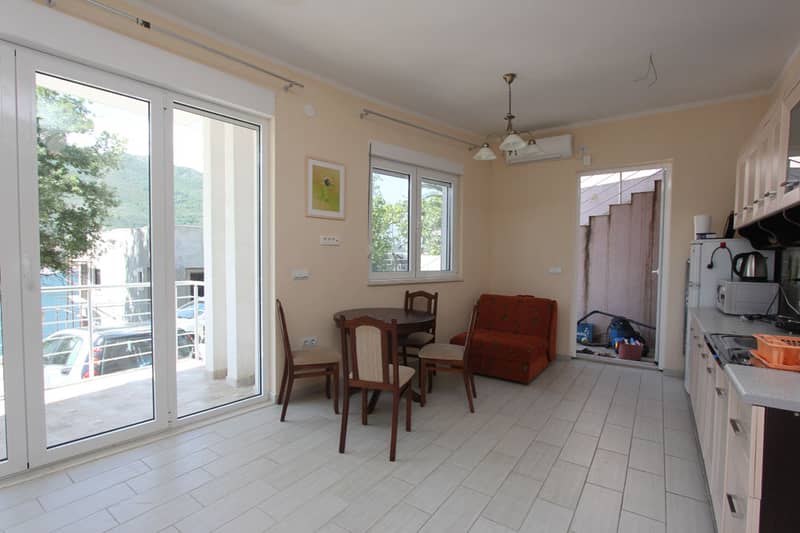Apartment in Tivat — photo 10