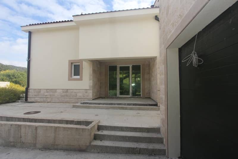 Two-Story House with Sea and Mountain Views in Herceg Novi Area — photo 13