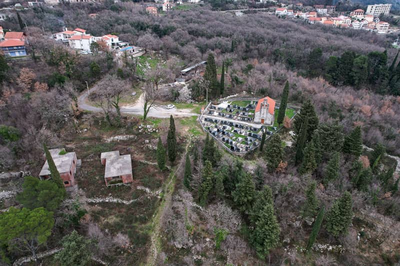 Plot in Markovic — photo 20