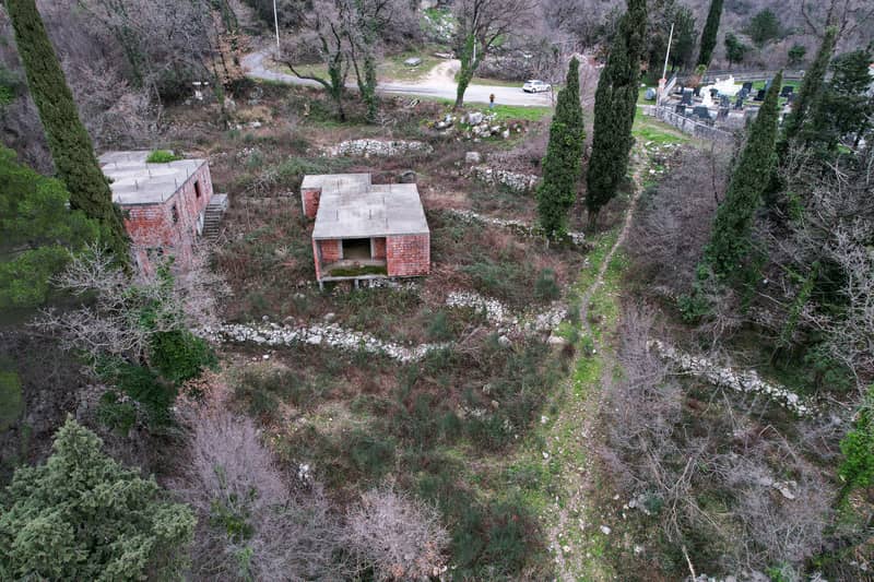 Plot in Markovic — photo 22