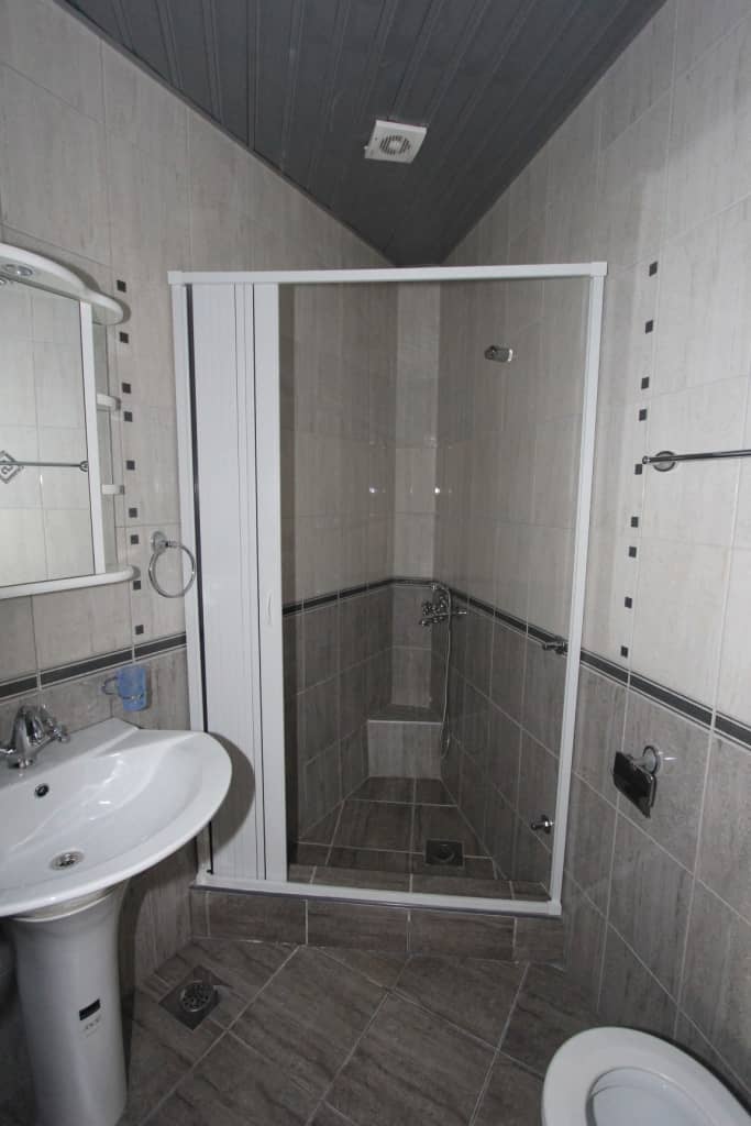 Bright Villa with Pool in Petrovac — photo 30