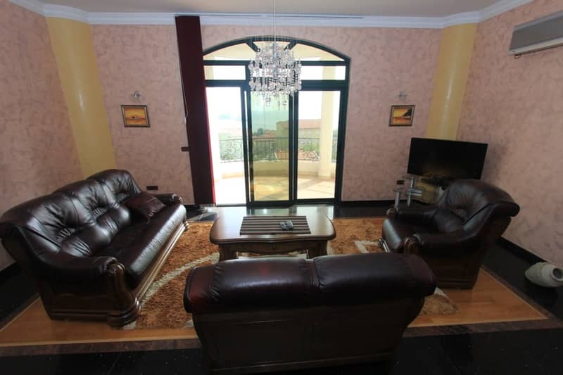 Bright Villa with Pool in Petrovac — photo 12