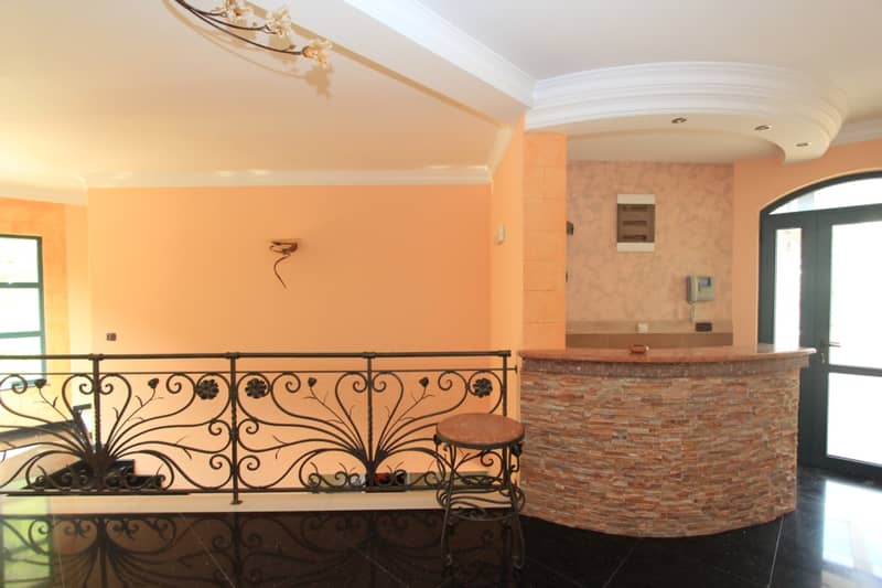 Bright Villa with Pool in Petrovac — photo 22