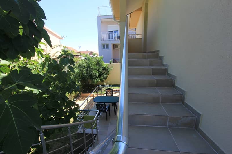Two-Story House in Doni Shtoy — photo 9