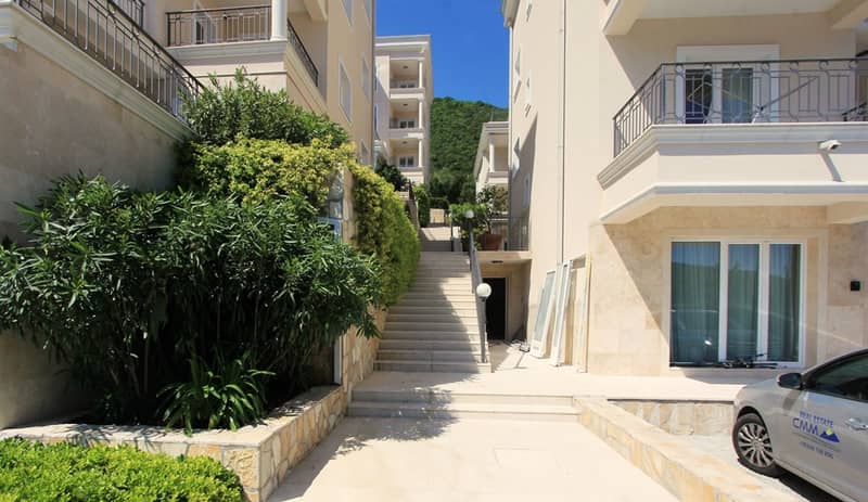Apartments in Villas in an Elite Complex — photo 4