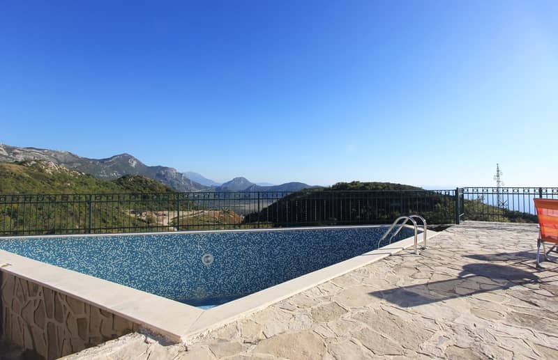 Villa in Petrovac — photo 30