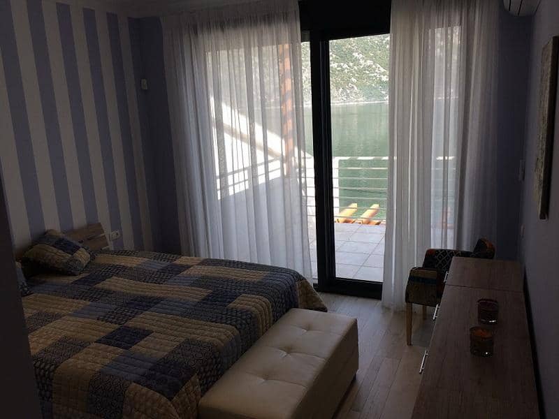 Modern House in Stoliv with Swimming Pool — photo 5