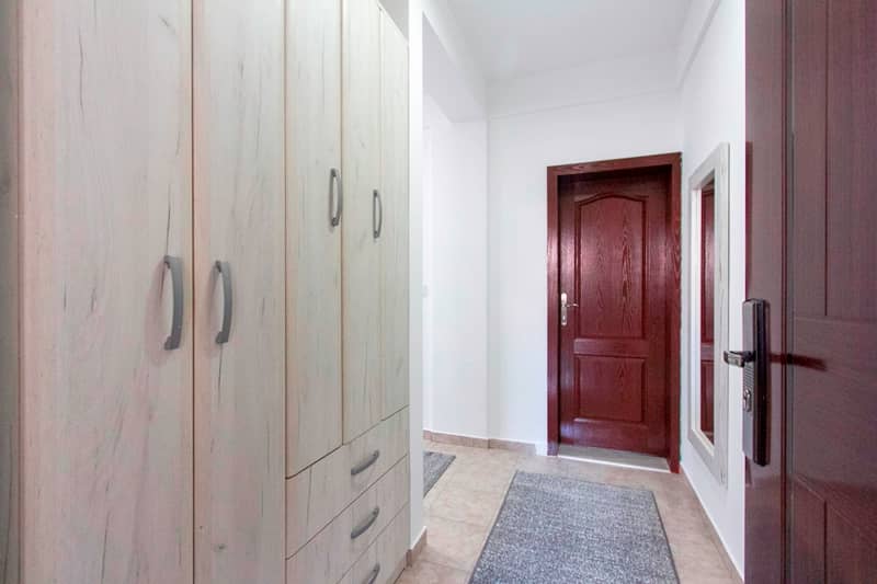 Apartment in Ulcinj with Sea View — photo 9
