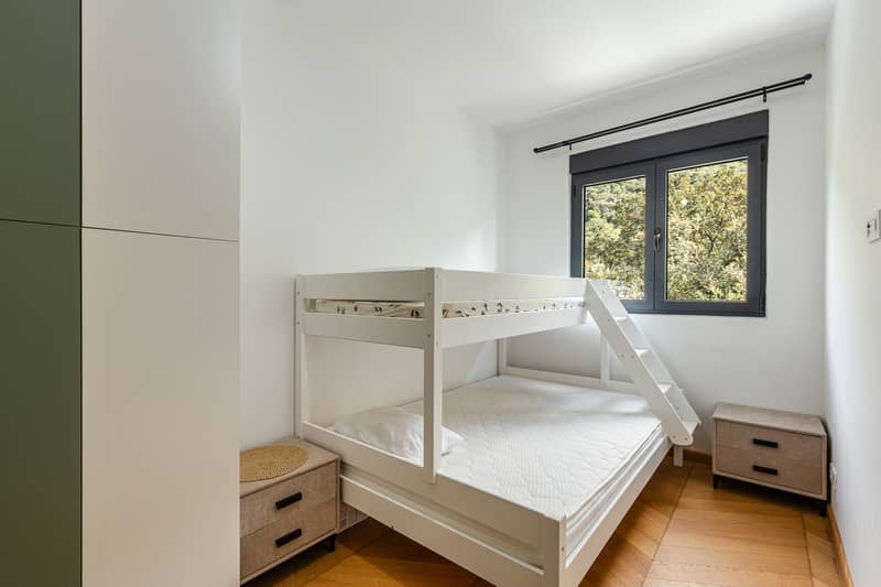 2-Bedroom Apartment with Panoramic View of Sveti Stefan — photo 9