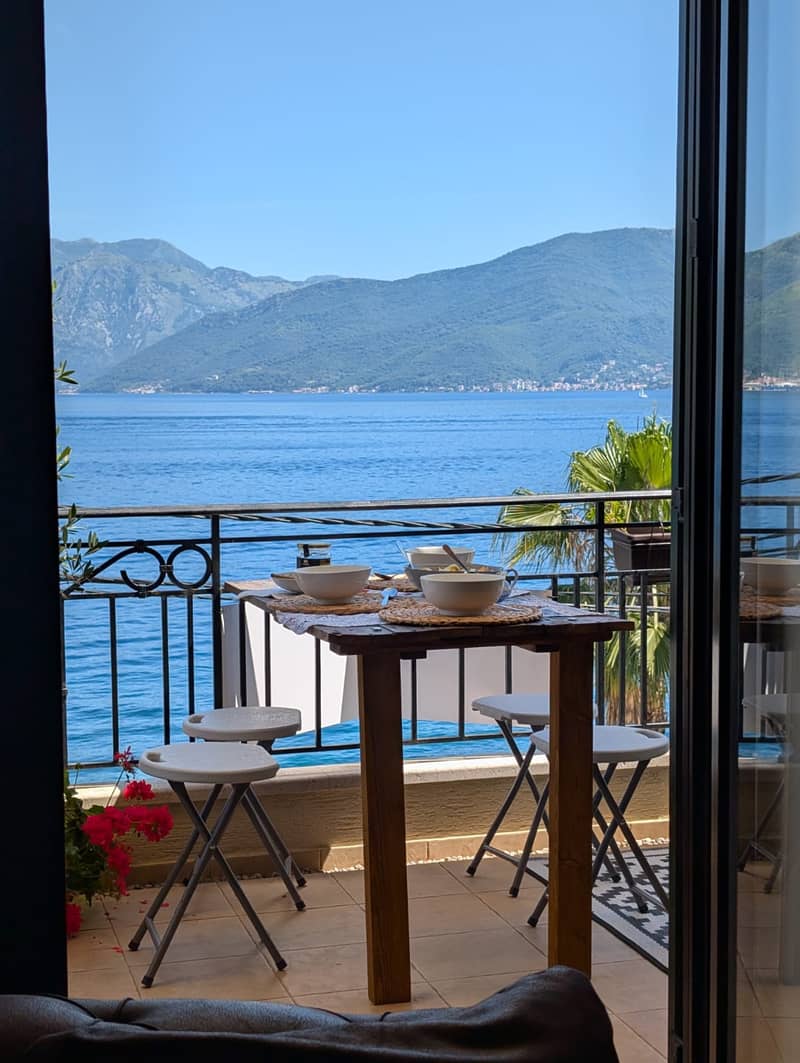 Apartment with panoramic sea view on the waterfront in Krašići — photo 10