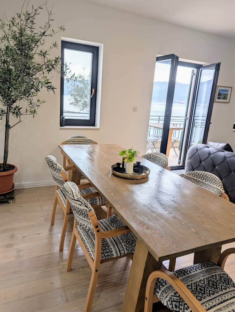 Apartment with panoramic sea view on the waterfront in Krašići — photo 3