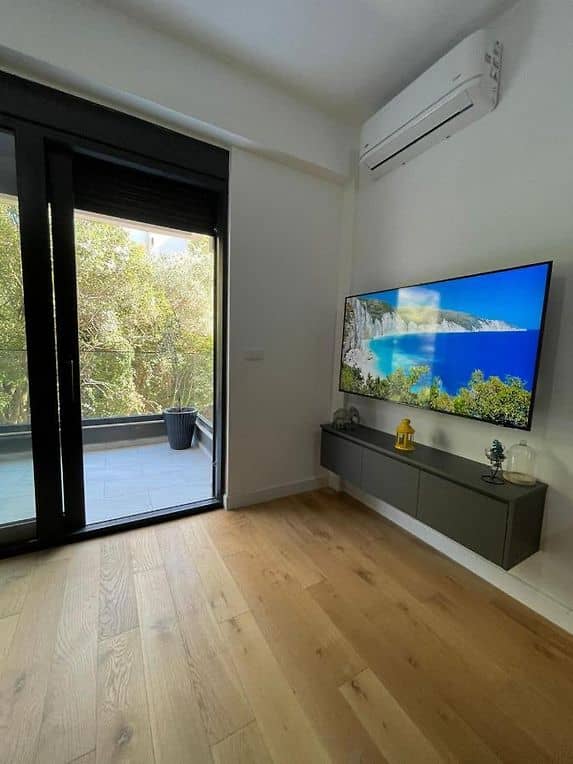 One-Bedroom Apartment in a Residential Complex Under Construction in Bečići with Rooftop Pool — photo 6