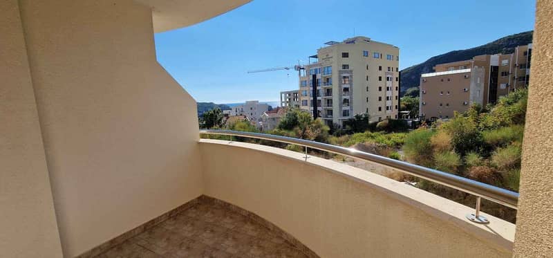1-Bedroom and 2-Bedroom Apartments in Bečići — photo 10