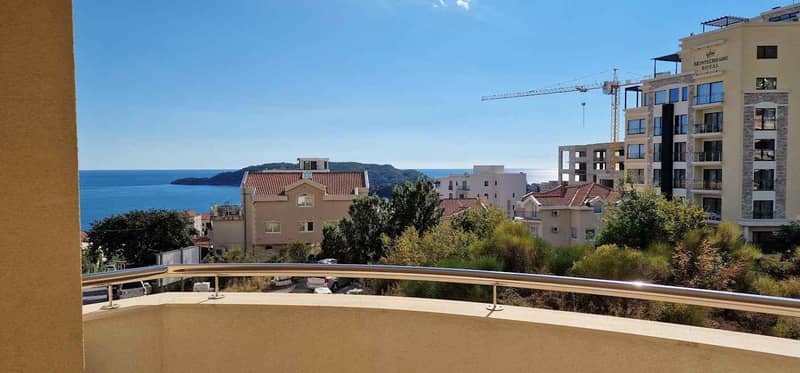 1-Bedroom and 2-Bedroom Apartments in Bečići — photo 2