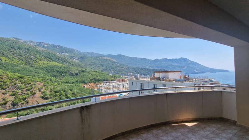 1-Bedroom and 2-Bedroom Apartments in Bečići — photo 6