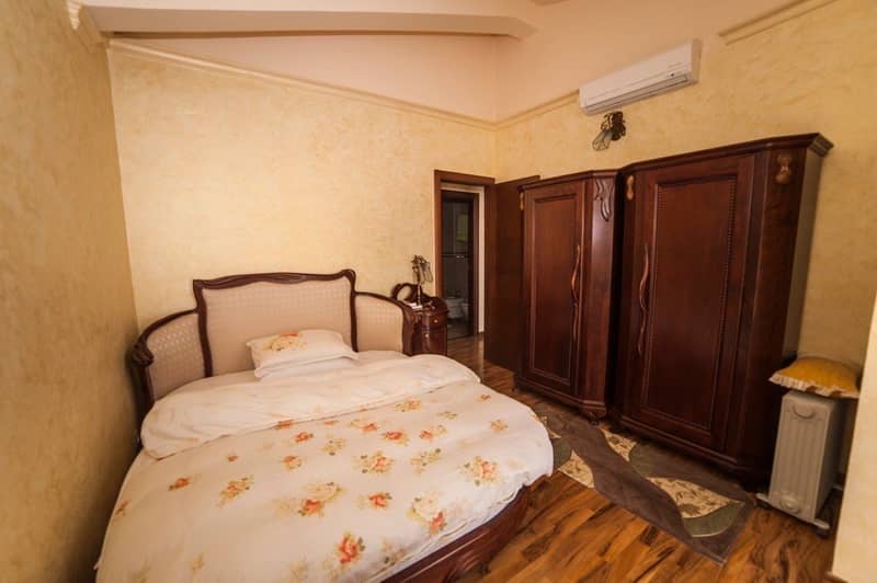 Penthouse in the heart of Budva with stunning city views — photo 4