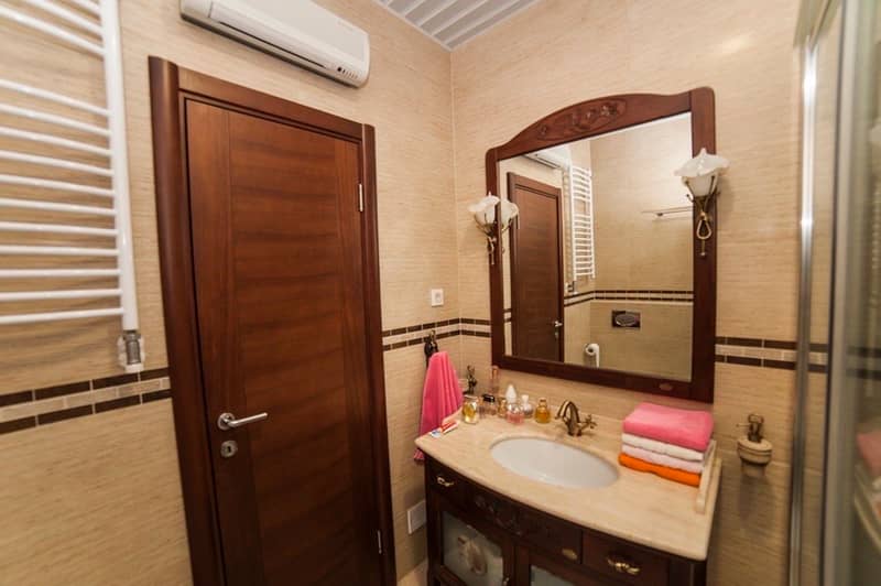 Penthouse in the heart of Budva with stunning city views — photo 11