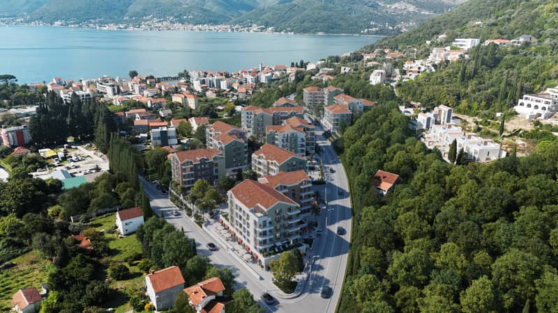 Apartments in a New Complex in Tivat — photo 25