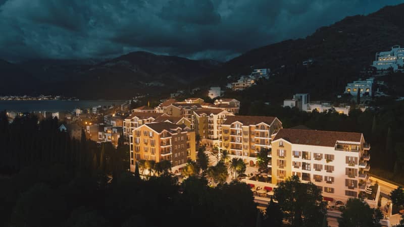 Apartments in a New Complex in Tivat — photo 22