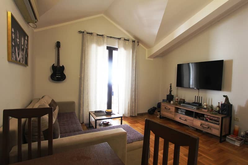 Two-Bedroom Apartment in Budva Close to the Sea — photo 2