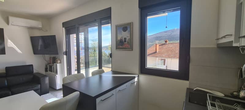 Nice apartment in Djenović with sea view — photo 4