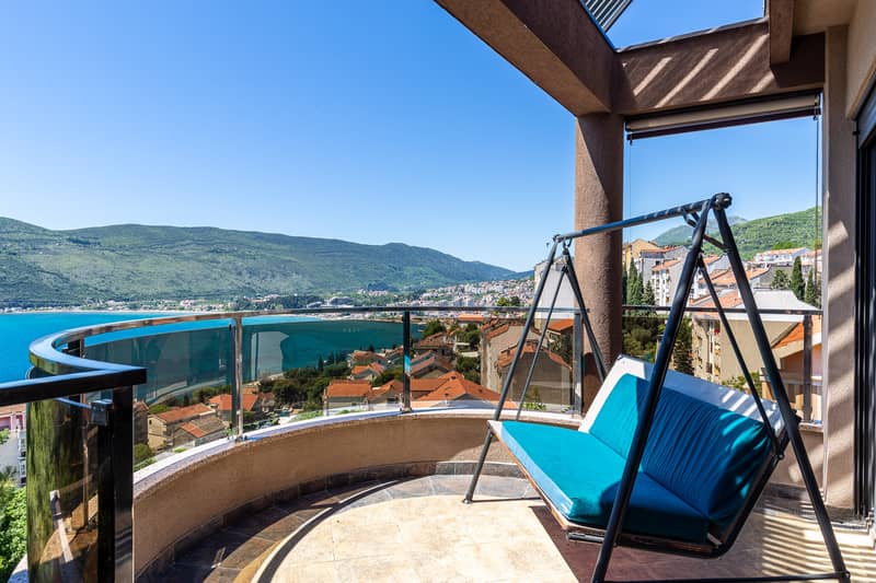 Excellent Villa in the Center of Herceg Novi — photo 25