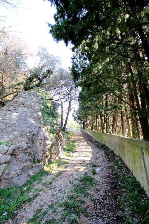 Участок в Баре, всего в 10 м от моря — фото 3