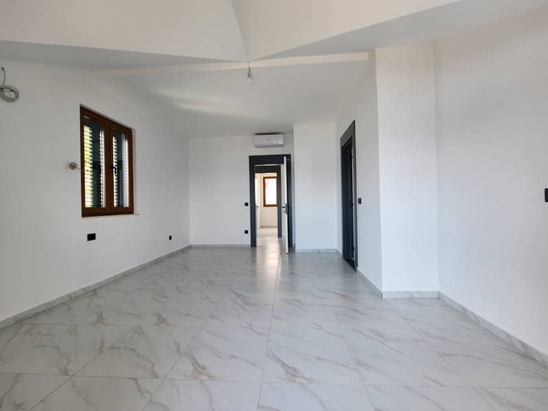 Spacious and bright apartments with panoramic sea view — photo 14