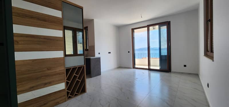Spacious and bright apartments with panoramic sea view — photo 7