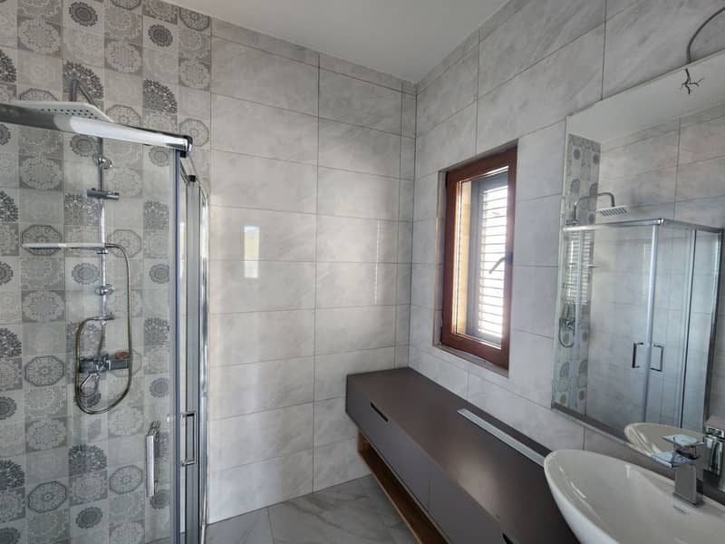 Spacious and bright apartments with panoramic sea view — photo 16