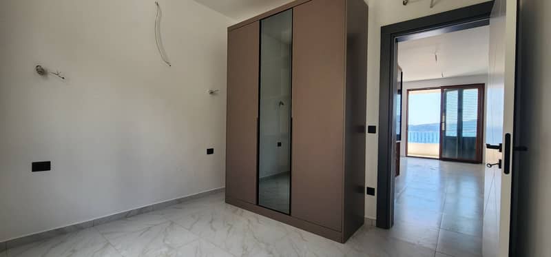 Spacious and bright apartments with panoramic sea view — photo 19