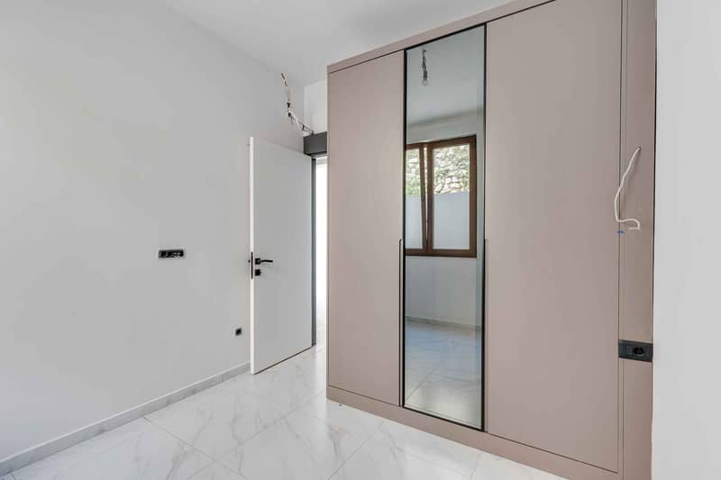 Spacious and bright apartments with panoramic sea view — photo 20