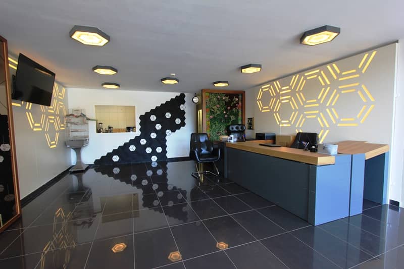 Luxurious commercial space in Budva — photo 7