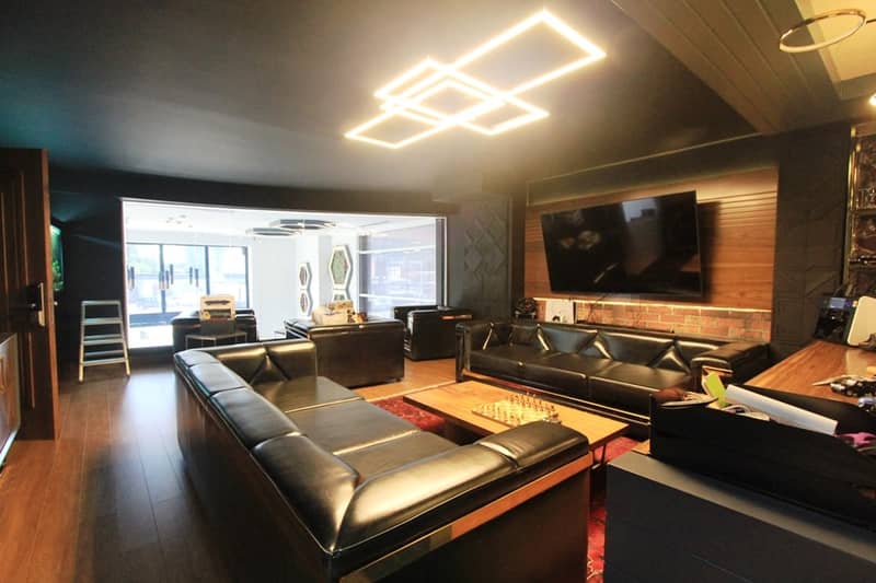 Luxurious commercial space in Budva — photo 2