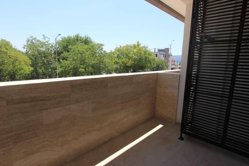 Apartments in a New Complex by the Sea in Tivat — photo 9