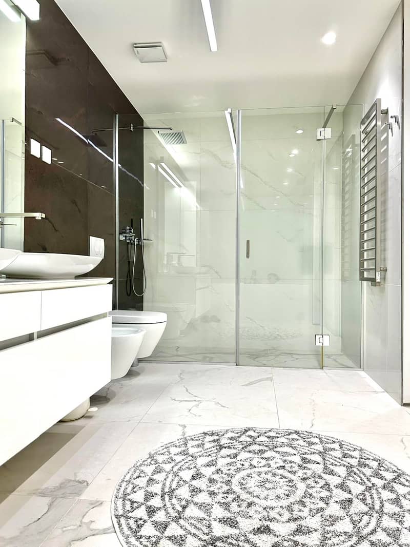 Luxury Apartment in Budva with Sea View — photo 14