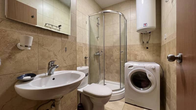 Two-Bedroom Apartment in House with Pool in Budva — photo 5